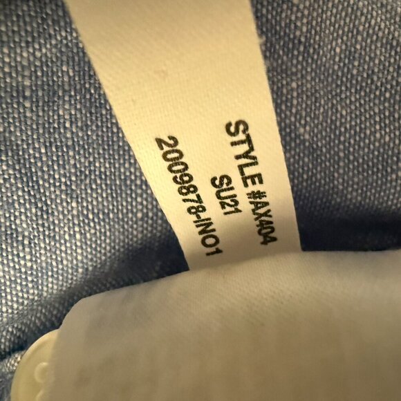 J. Crew 100% Baird McNutt Irish Linen Button Up French Blue Size Large - Picture 6 of 7